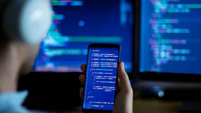 Node.js赋能双峰县软件开发:解锁企业业务增长的核心引擎